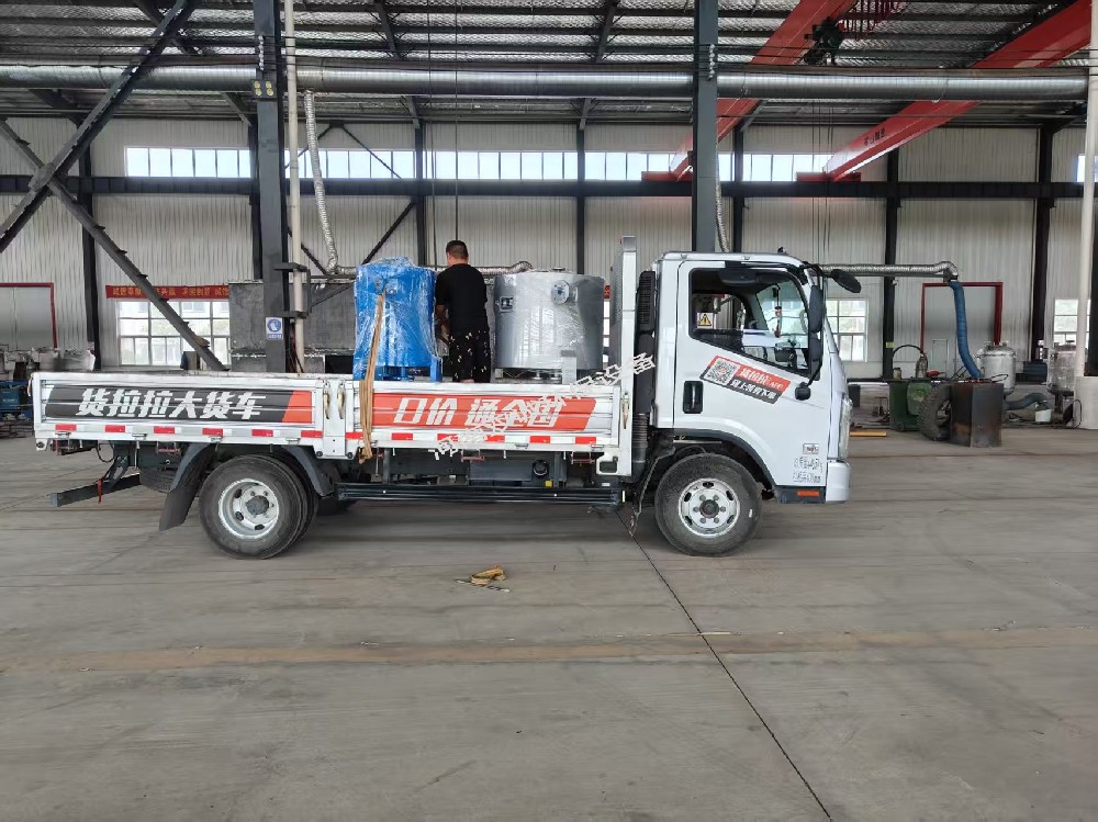 2025.07.24-河南某医药科技股份有限公司10平方30平方螺旋板换热器发货