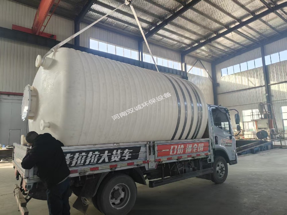 2025.12.01-新乡某生物科技公司聚乙烯储罐、PE储罐发货